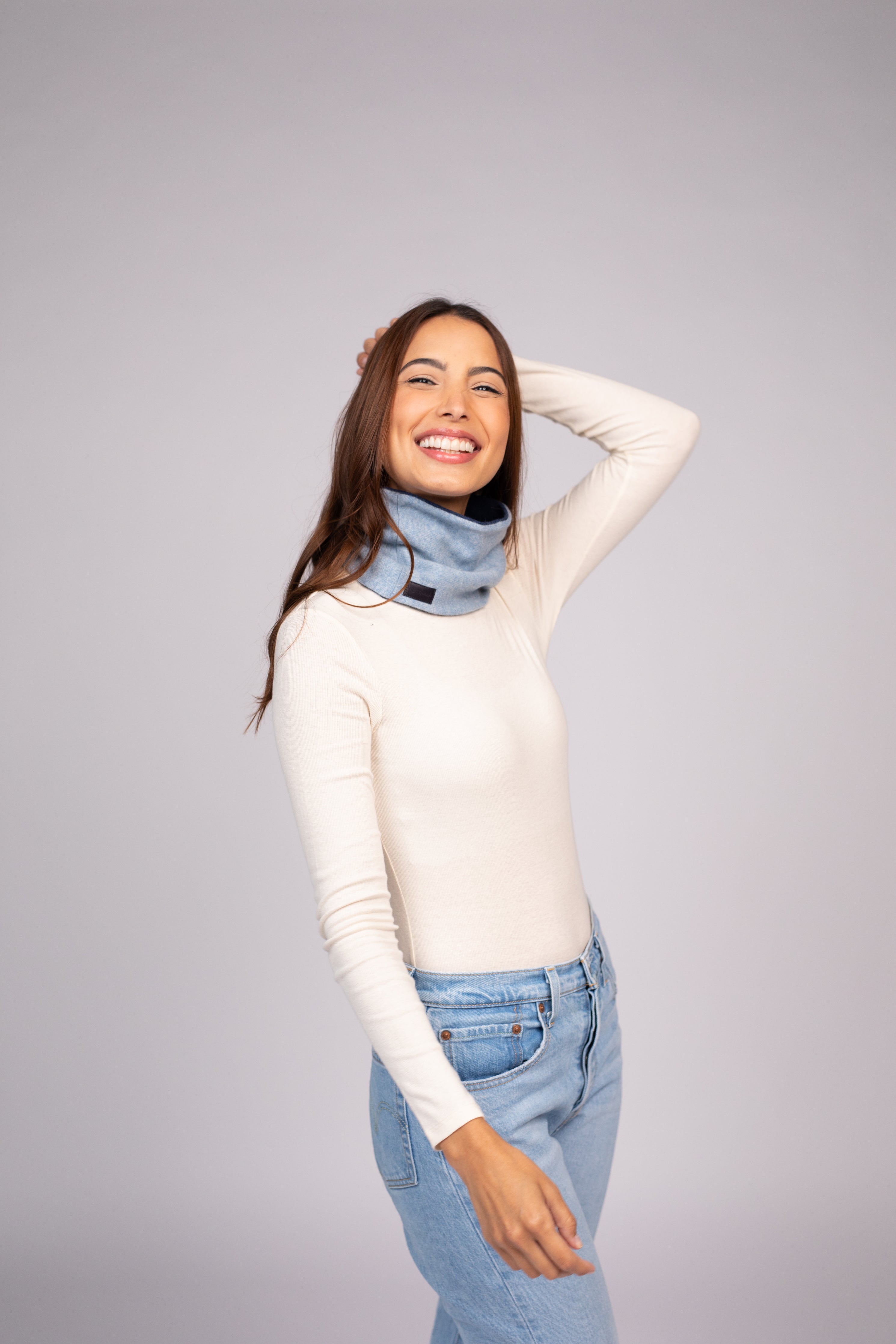 Light Blue - Winter Ready Box - Fingerless gloves, Headband, Open scarf, Beanie, Neck warmer