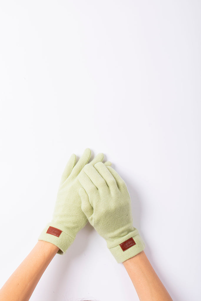 Baby Green - Cashmere Classic Gloves